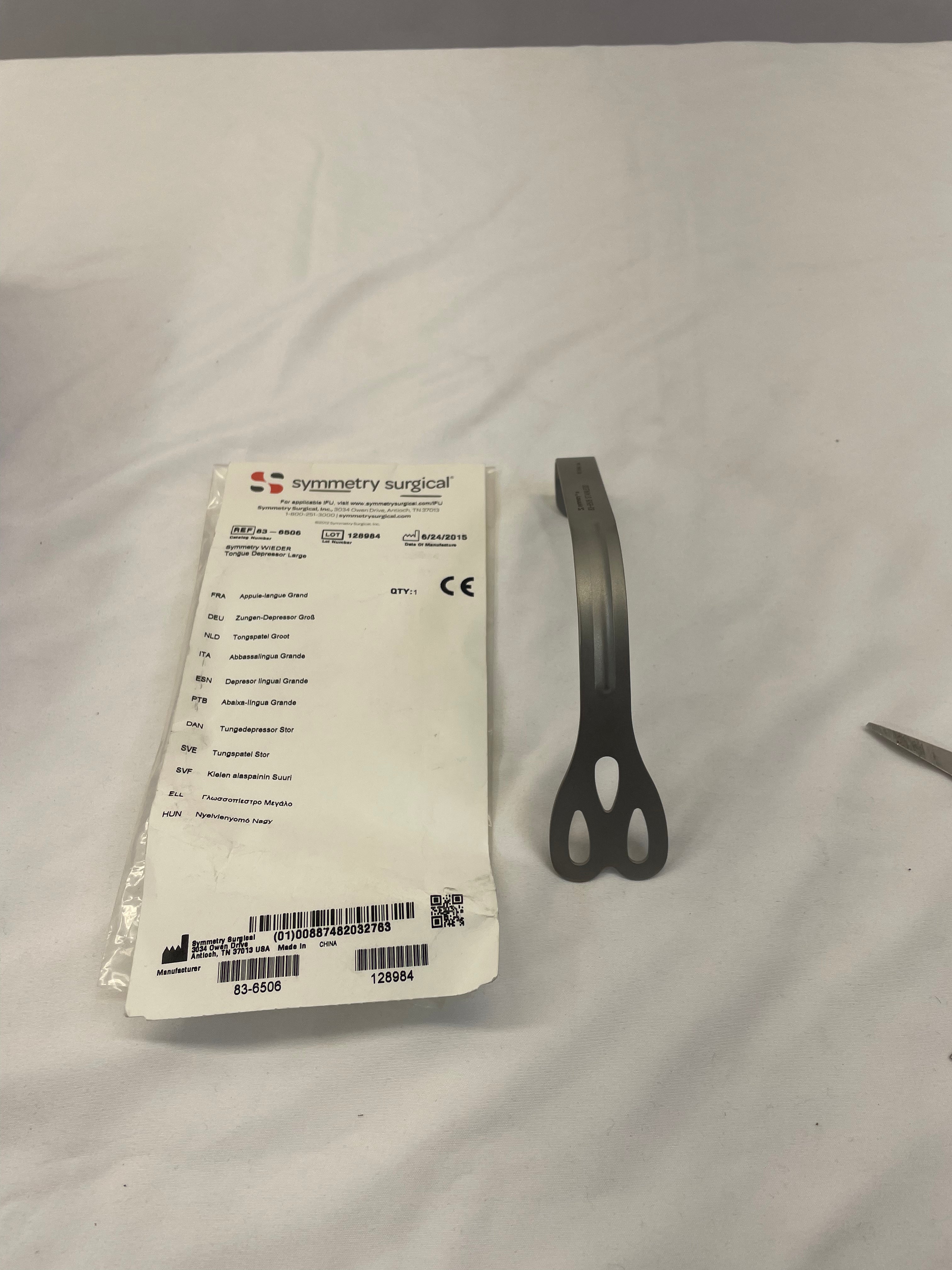 Symmetry Surgical 83-6506 | Wieder Tongue Depressor, Large, 35mm Blade