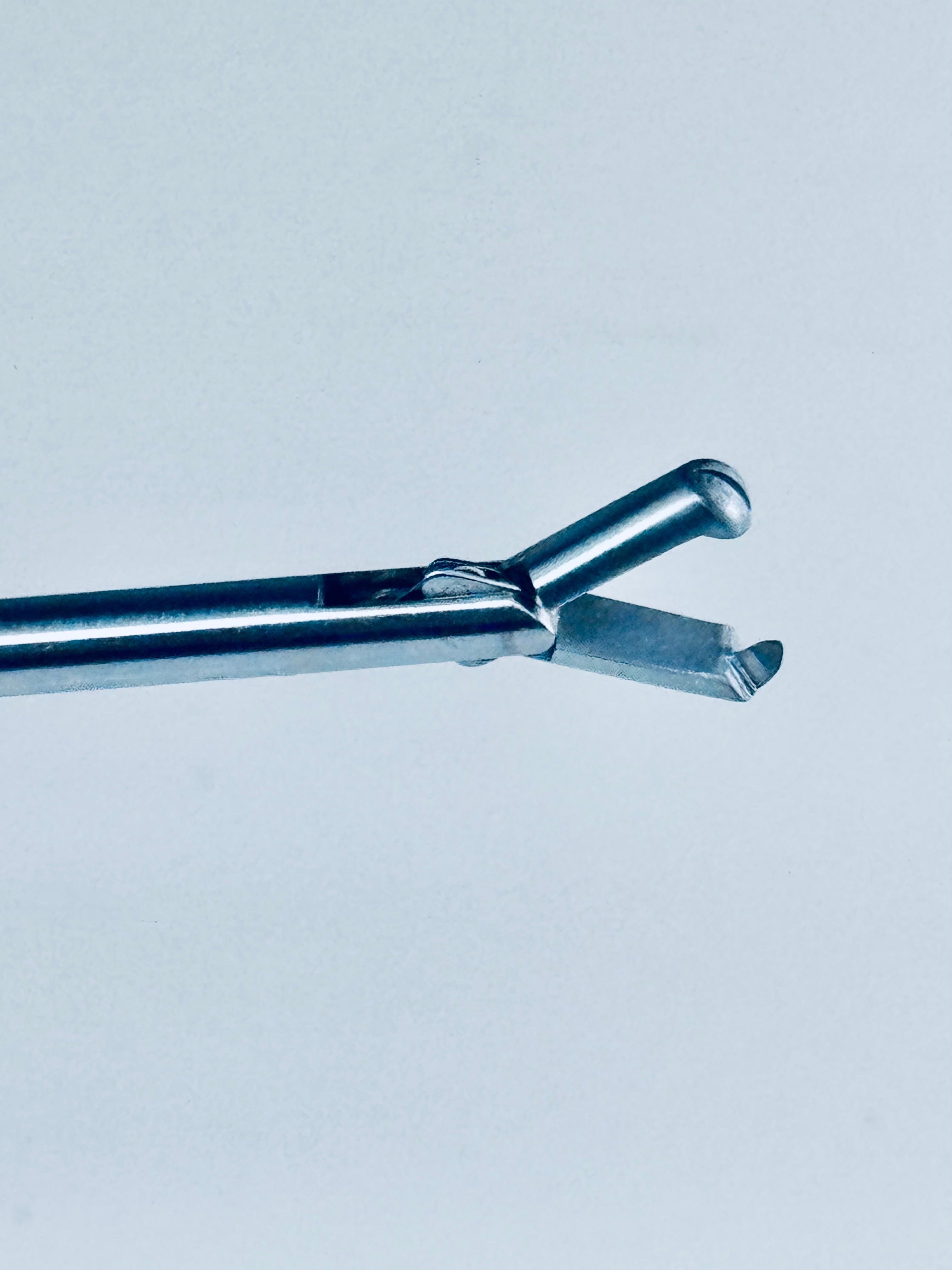 Gyrus ACMI RRT-442 Rigid Rat Tooth Grasping Forceps, 4mm x 42cm