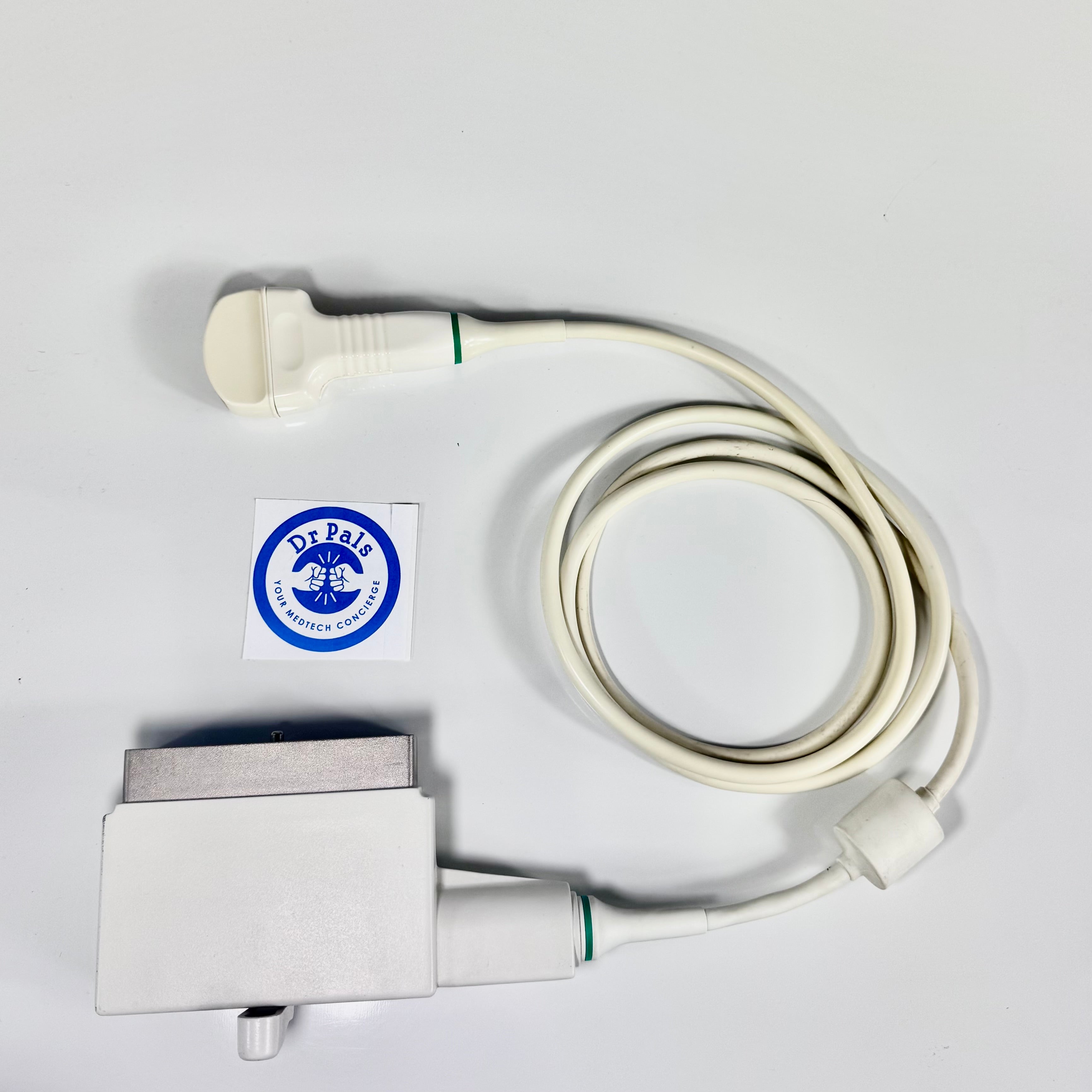 GE Healthcare LOGIQ P5 5266264 | Ultrasound System and 1 Transducer 3.5C