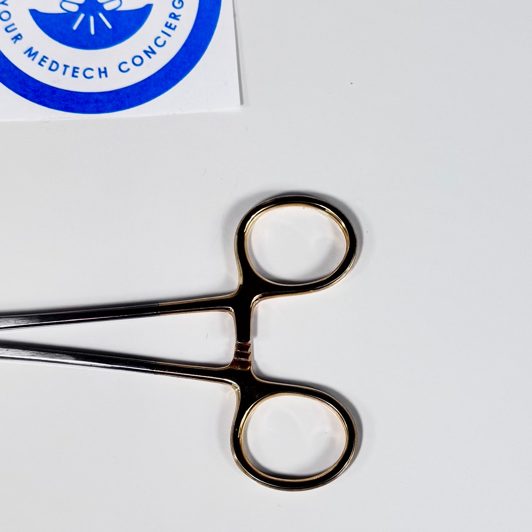 Hayden Medical 520-100 Crile-Wood Needle Holder, 6" (15cm), Serrated Jaws, Tungsten Carbide