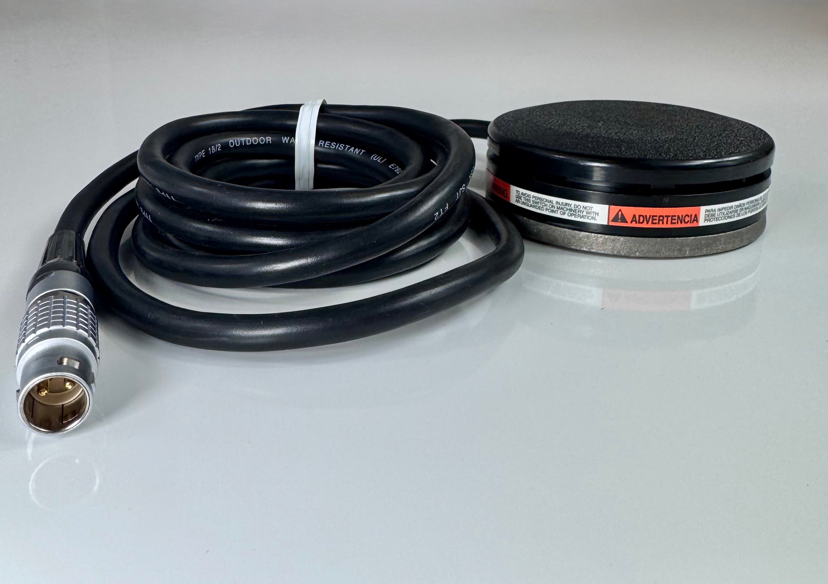 Linemaster Dolphin D41-SN028 | Foot Switch