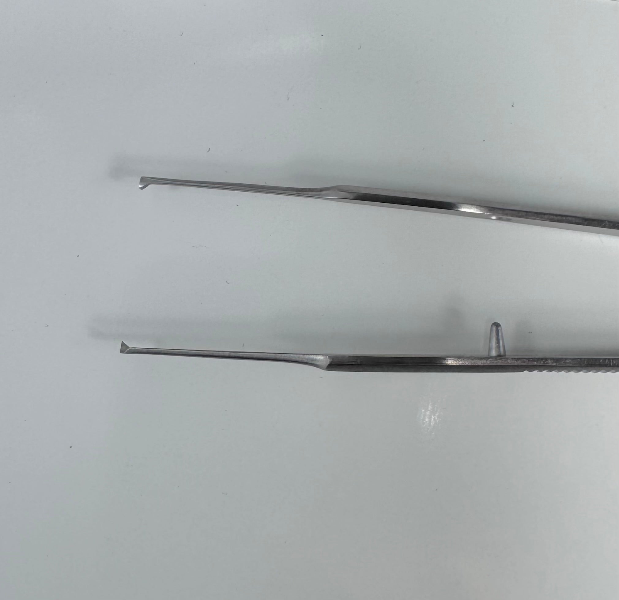 V. Mueller NL1440 Gerald Tissue Forceps | 7" Delicate, 1x2 Teeth