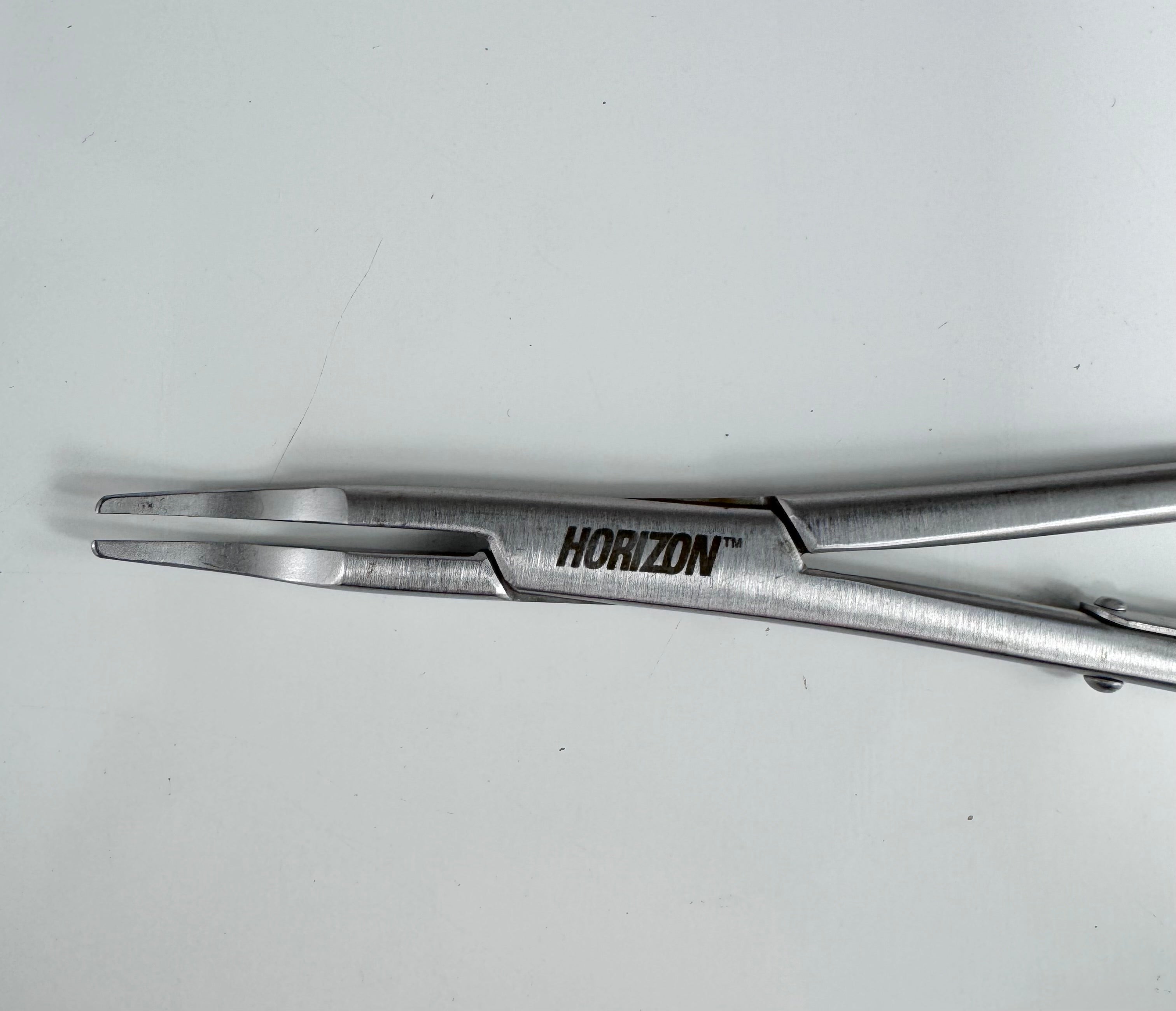 Weck Horizon 137082 Ligating Clip Applier | 8" Curved, Small/Wide Clips