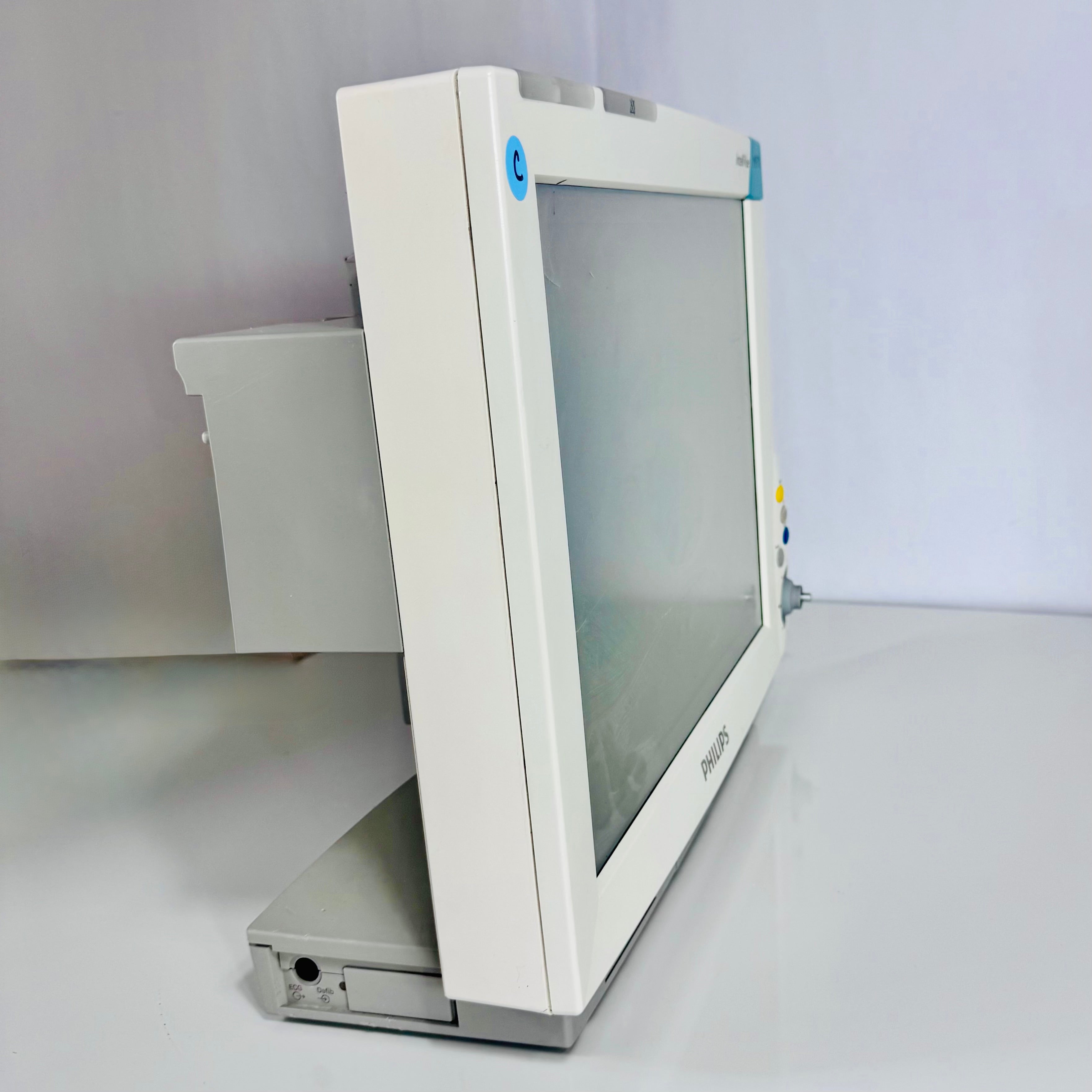 Philips IntelliVue MP70 Patient Monitor (Model M8007A) Lot of 3
