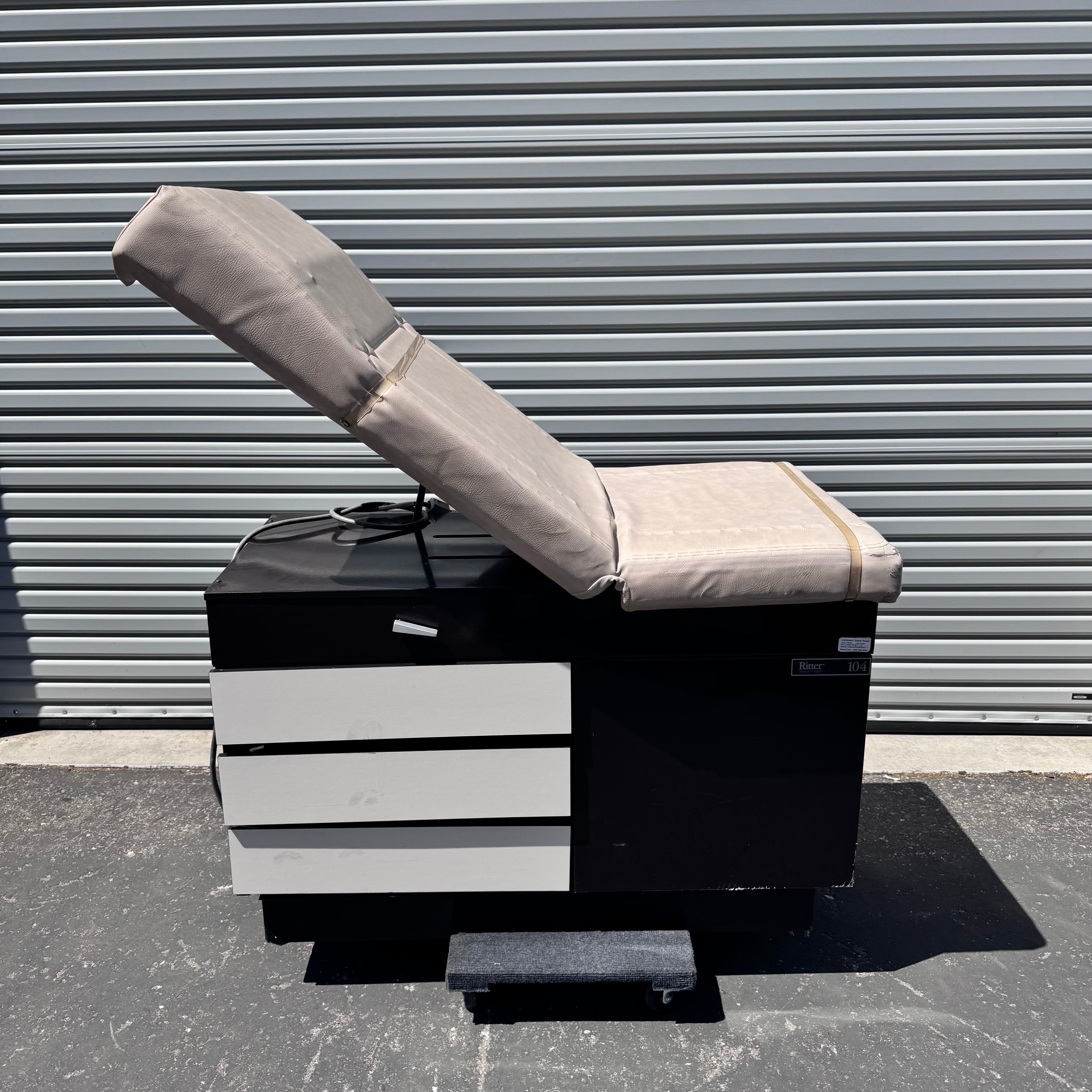 Midmark Ritter 104 | Examination Table