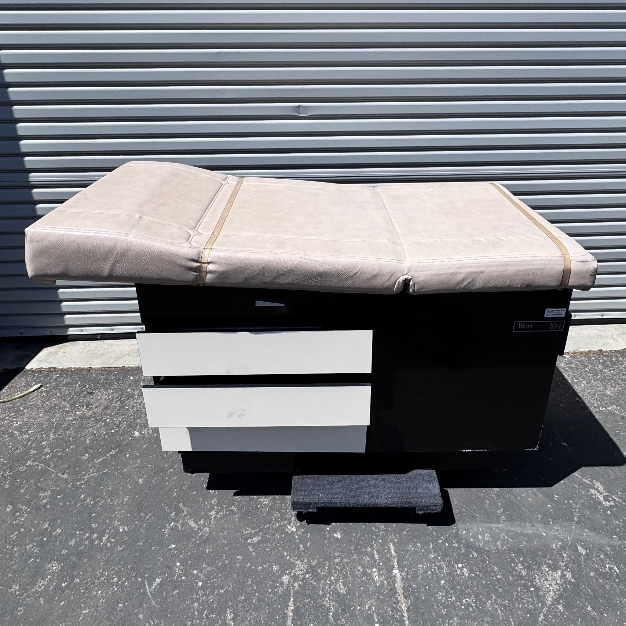 Midmark Ritter 104 | Examination Table