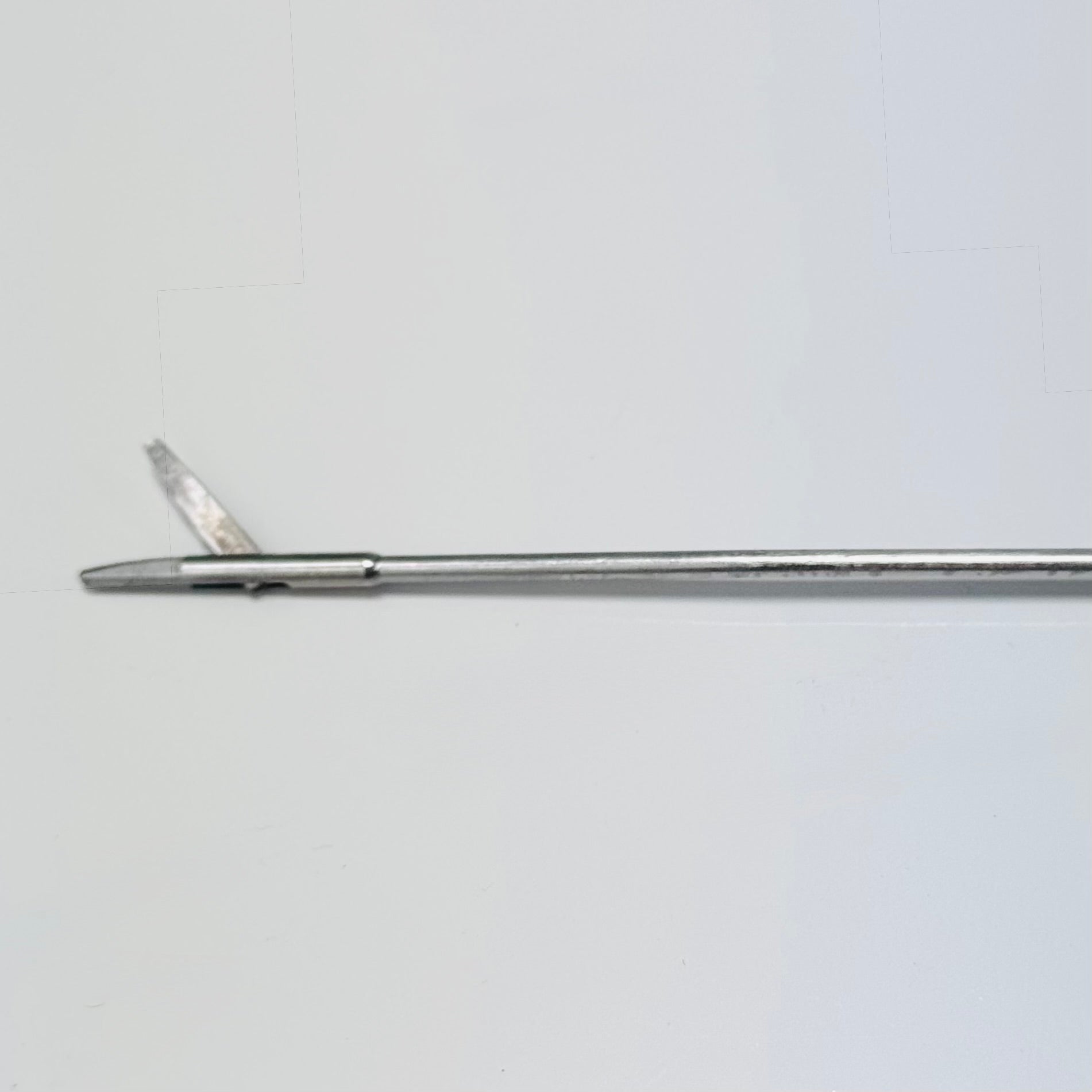 Circon ACMI GYS-732 | Semi-Rigid 7Fr x 32cm Gynecologic Alligator Forceps