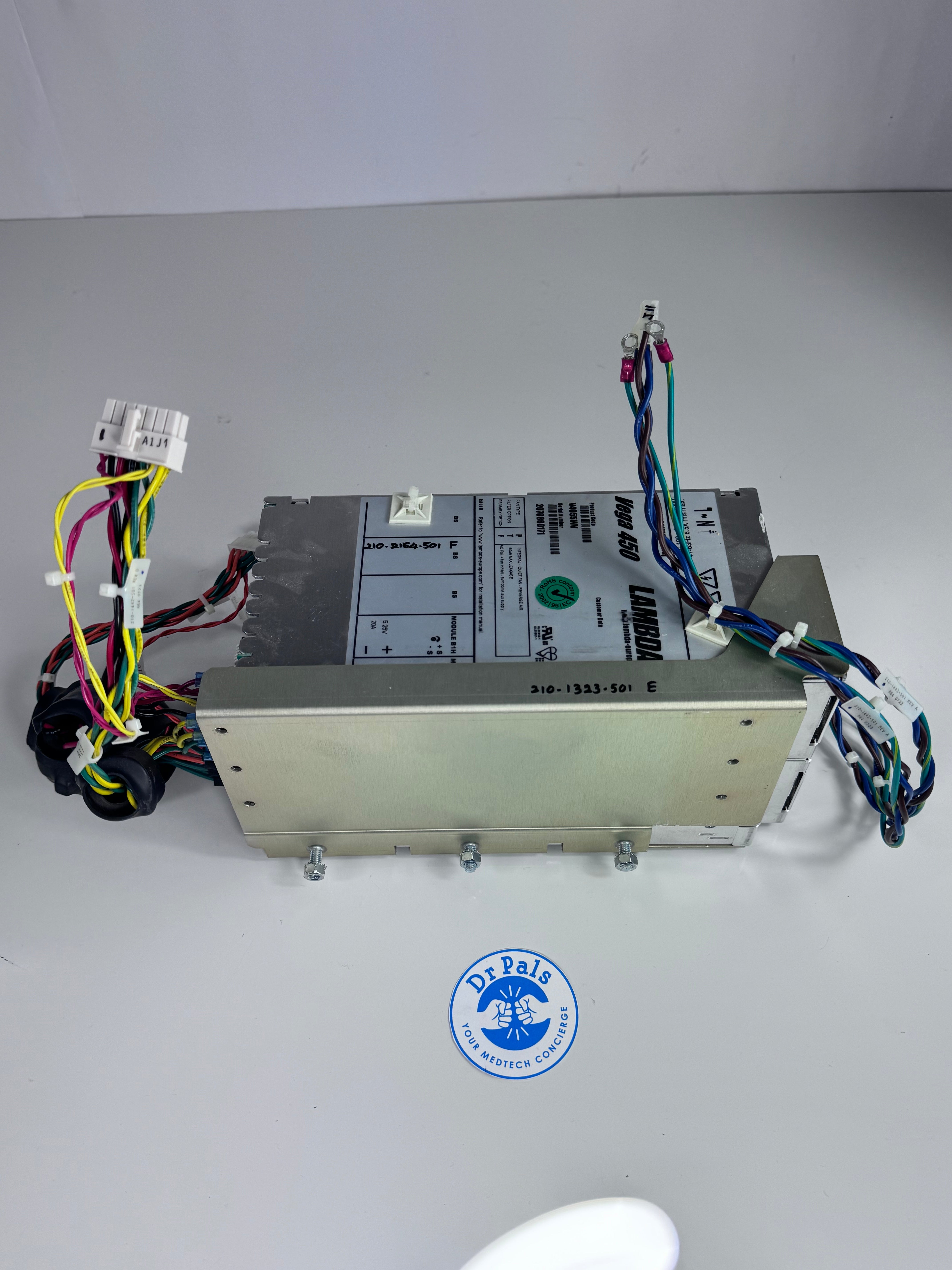 Lambda Vega 450 V4055WV | 450-Watt Modular Power Supply with Metal Harness pulled from Alcon Infiniti OZil Vision System