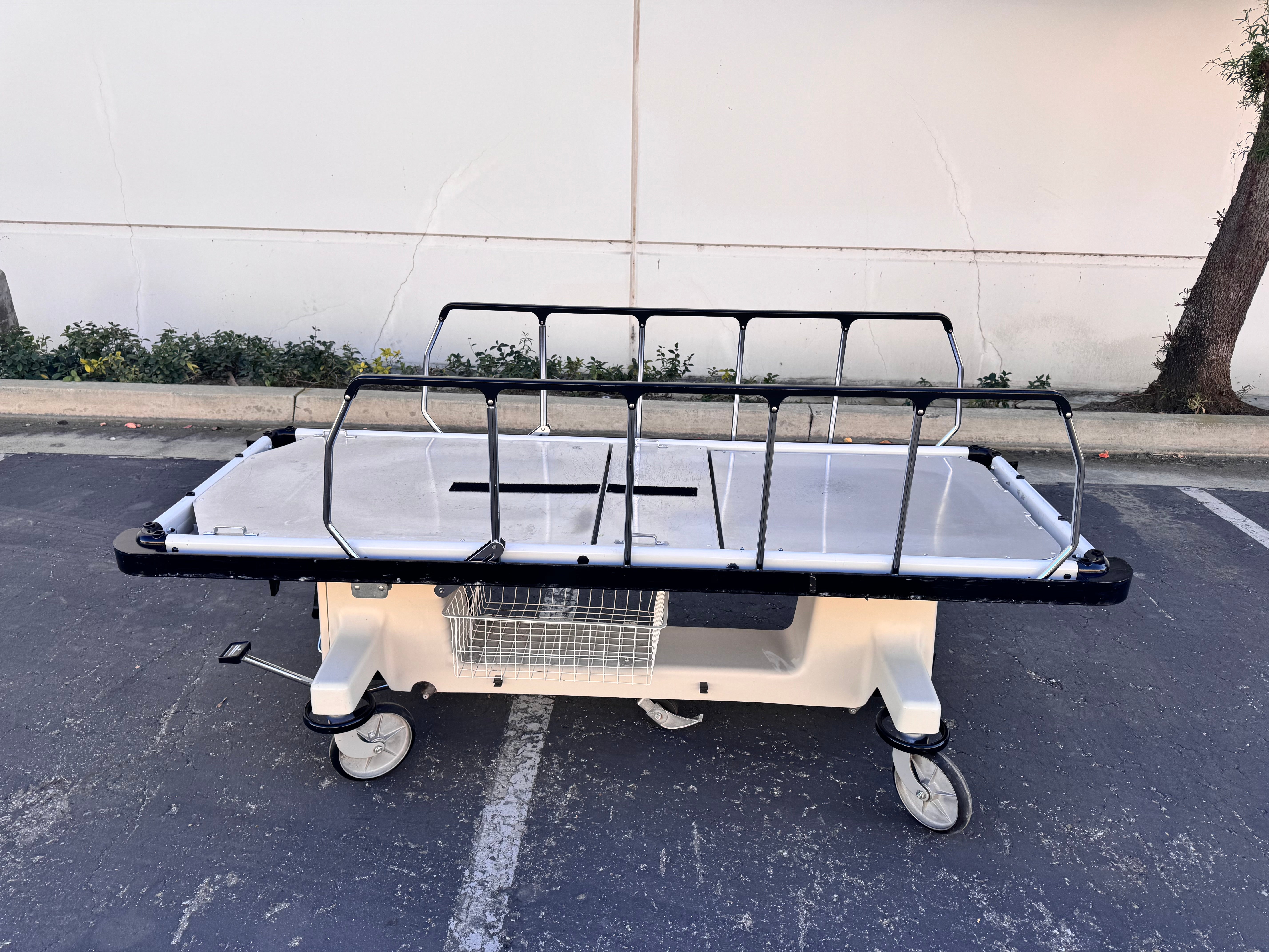 Stryker 946-3 PACU | Recovery Stretcher Manual Patient Transport