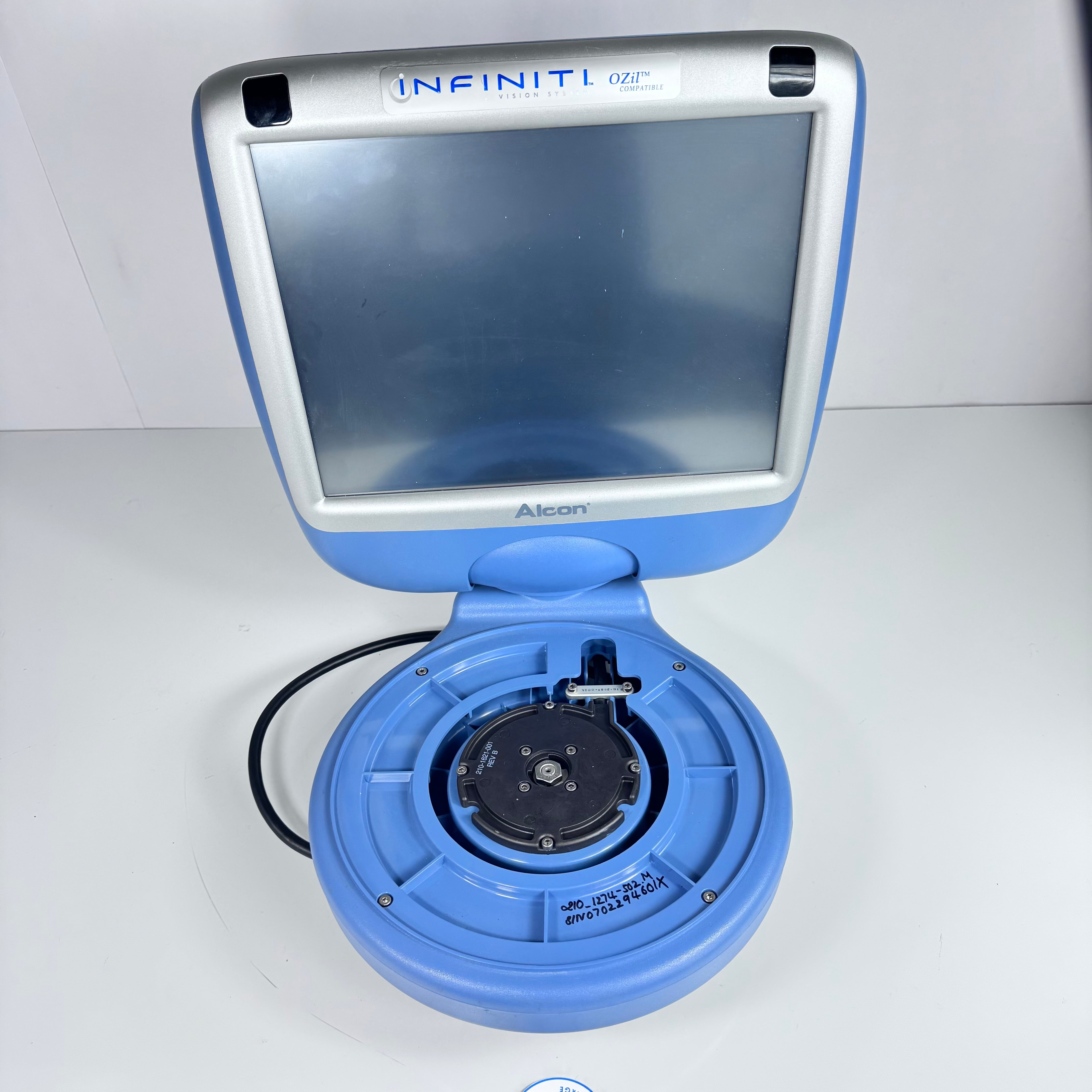 Alcon Infiniti OZil Vision System 210-1322-001 | Touchscreen Display Console with Image Cable