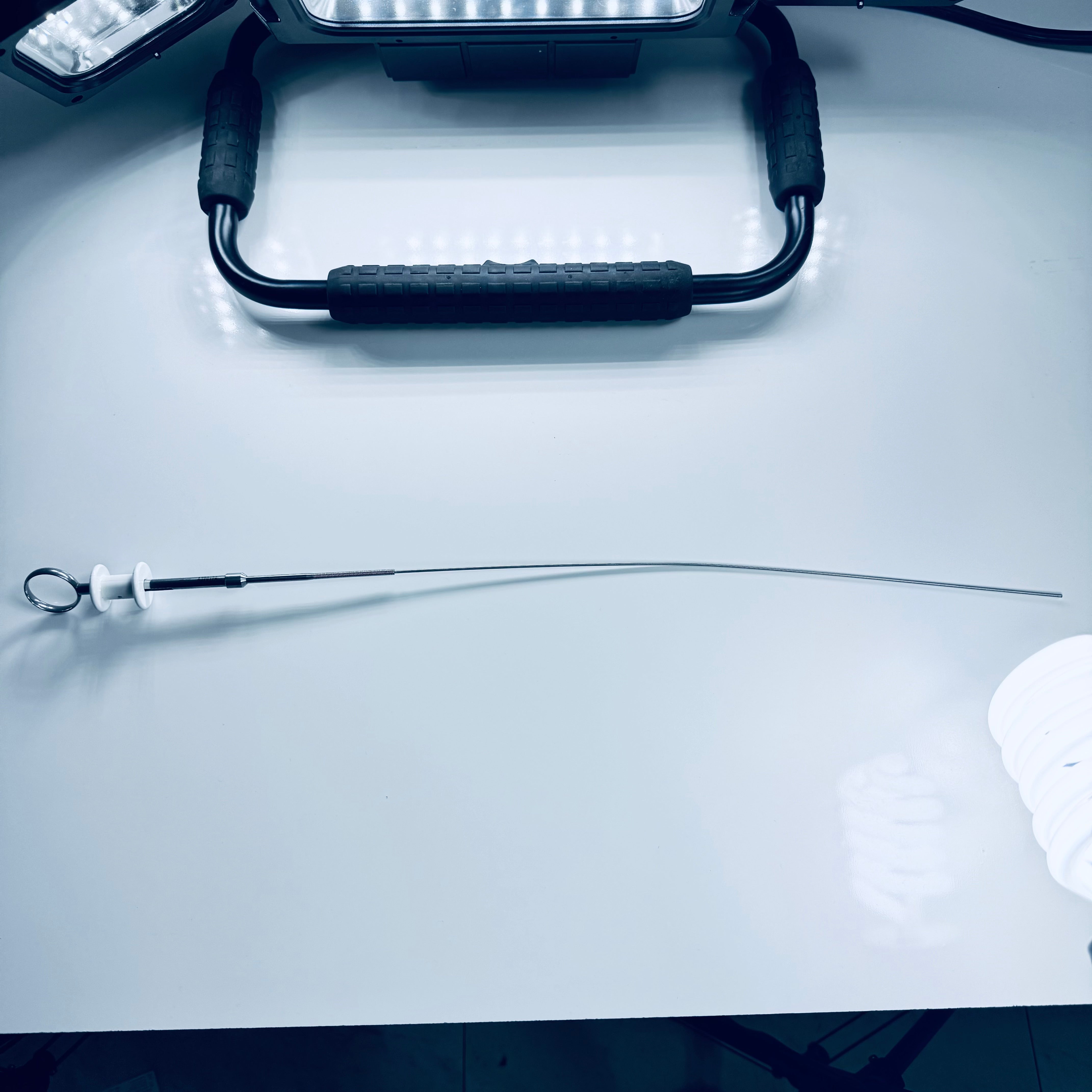 Olympus A37017A | Semi-Flexible 3-Prong Grasping Forceps 5 Fr