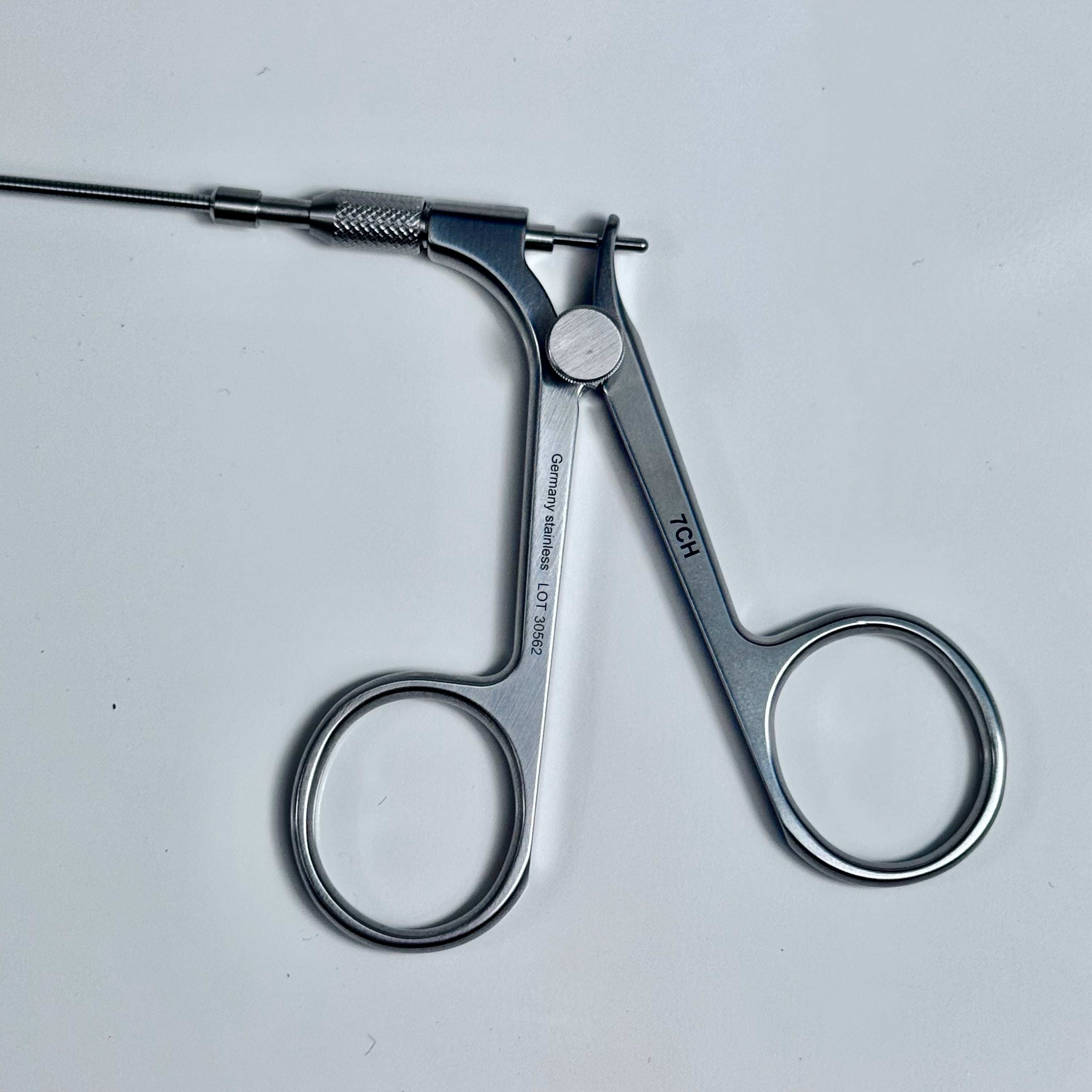 Flexible Alligator Grasping Forceps 7 French (Fr), 60 cm