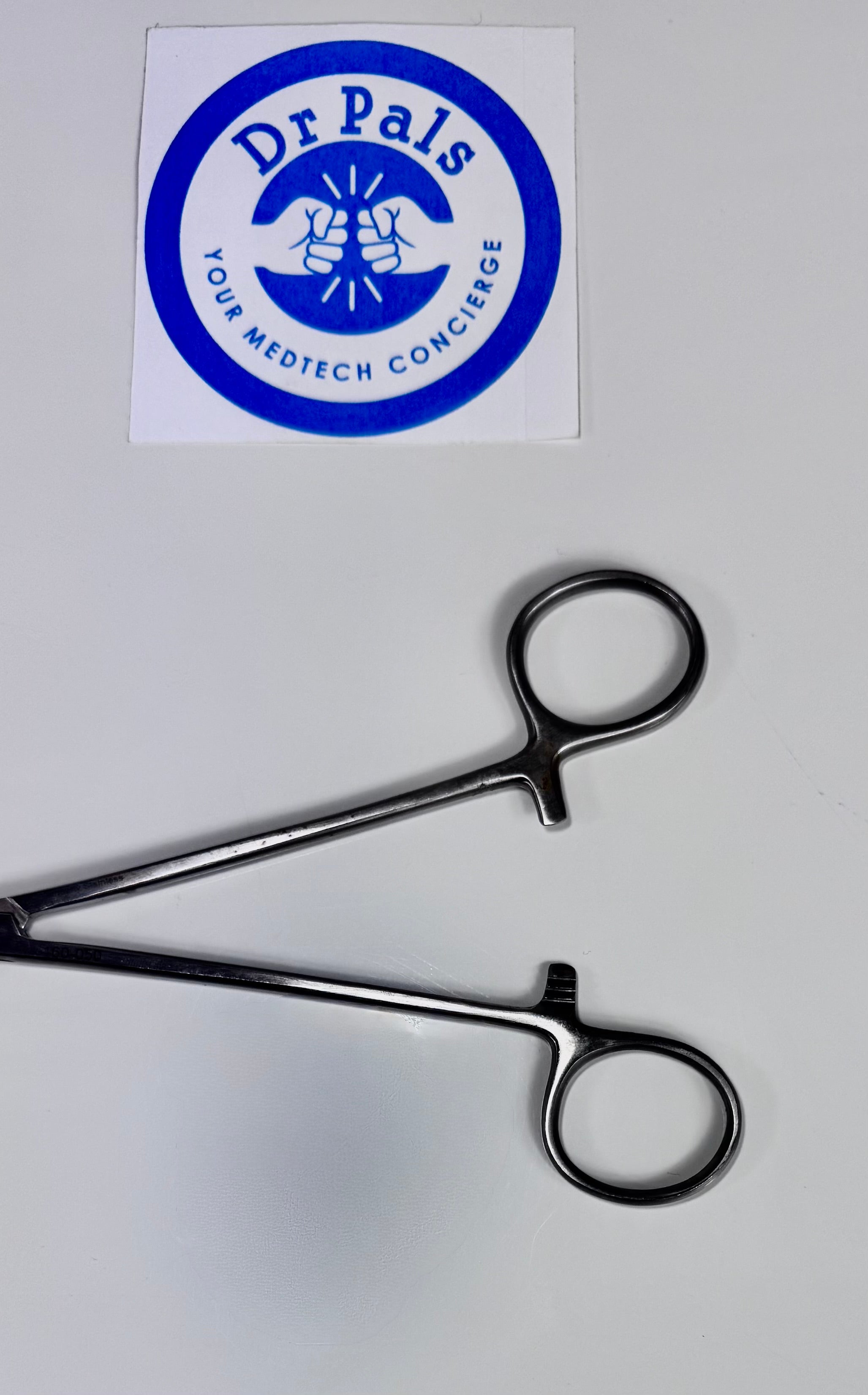Hayden Medical 160-050 Crilewood Needle Holder, 6" (15cm), Serrated Jaws
