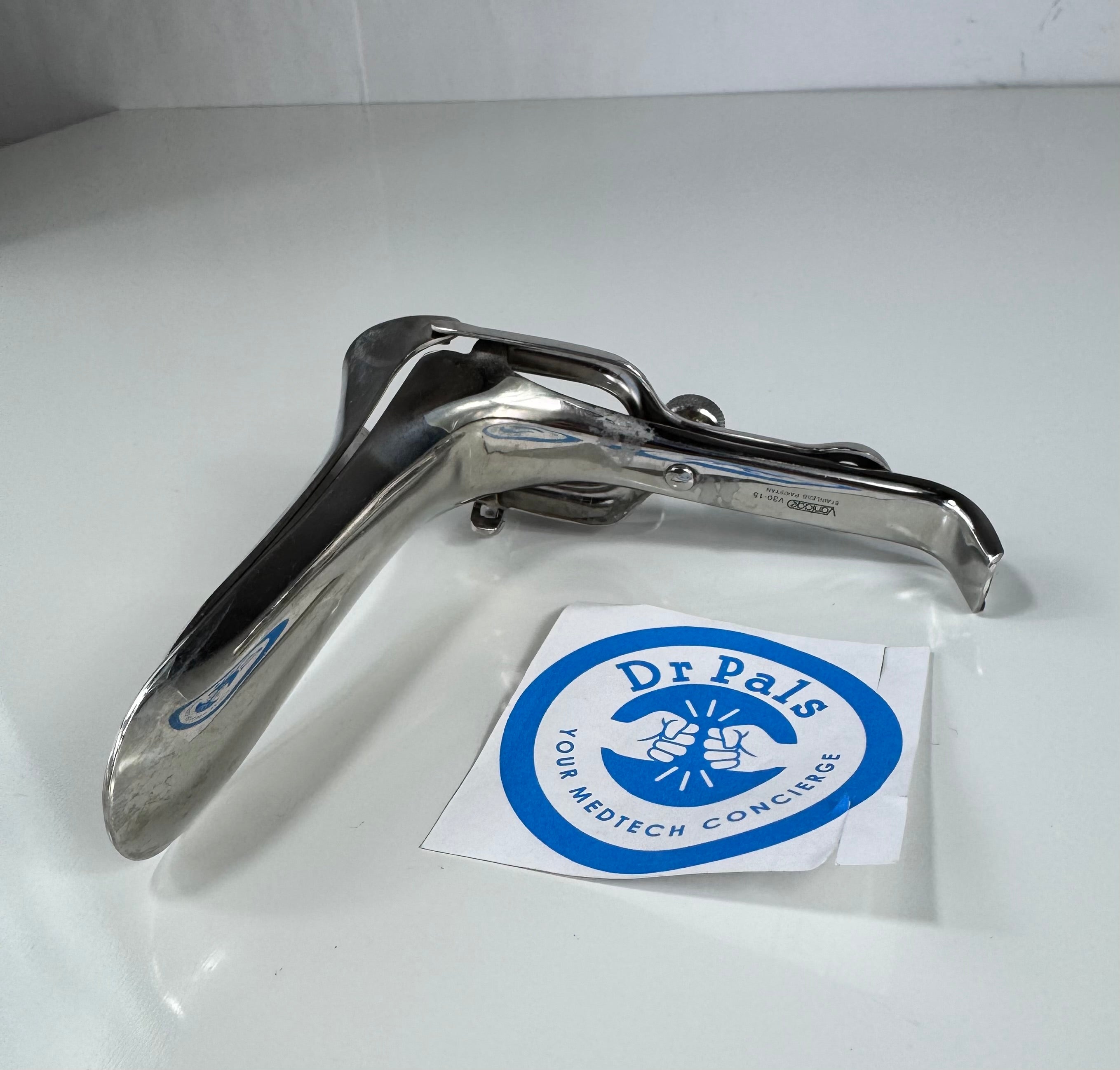 Vantage V30-15 | Medium Graves Vaginal Speculum