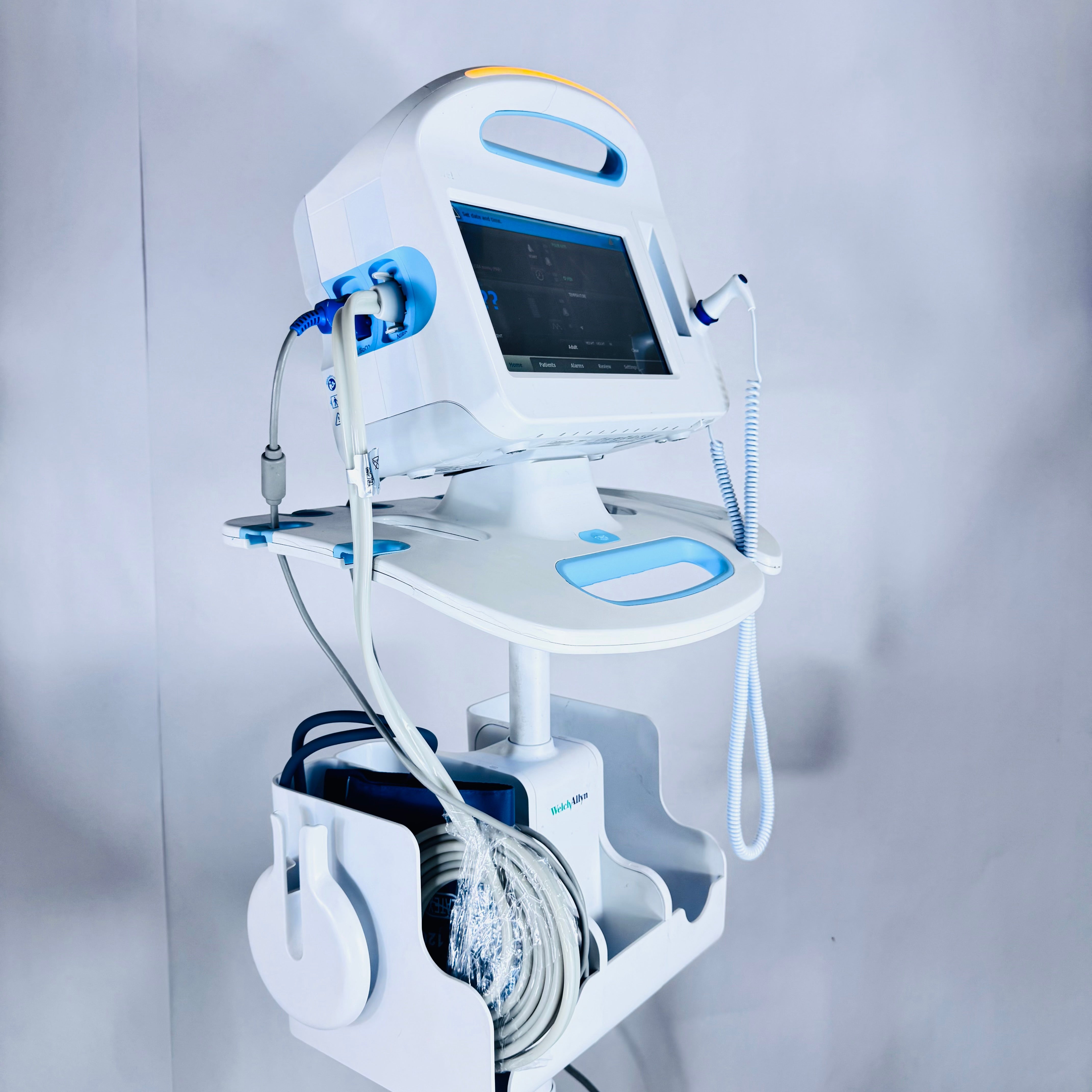 Welch Allyn 65NTXX 6000 Series Vital Signs Monitor - NIBP, Nellcor SPO2 Includes all Accessories. Thermometer, Sp02 Sensor, and NIBP hose and cuff