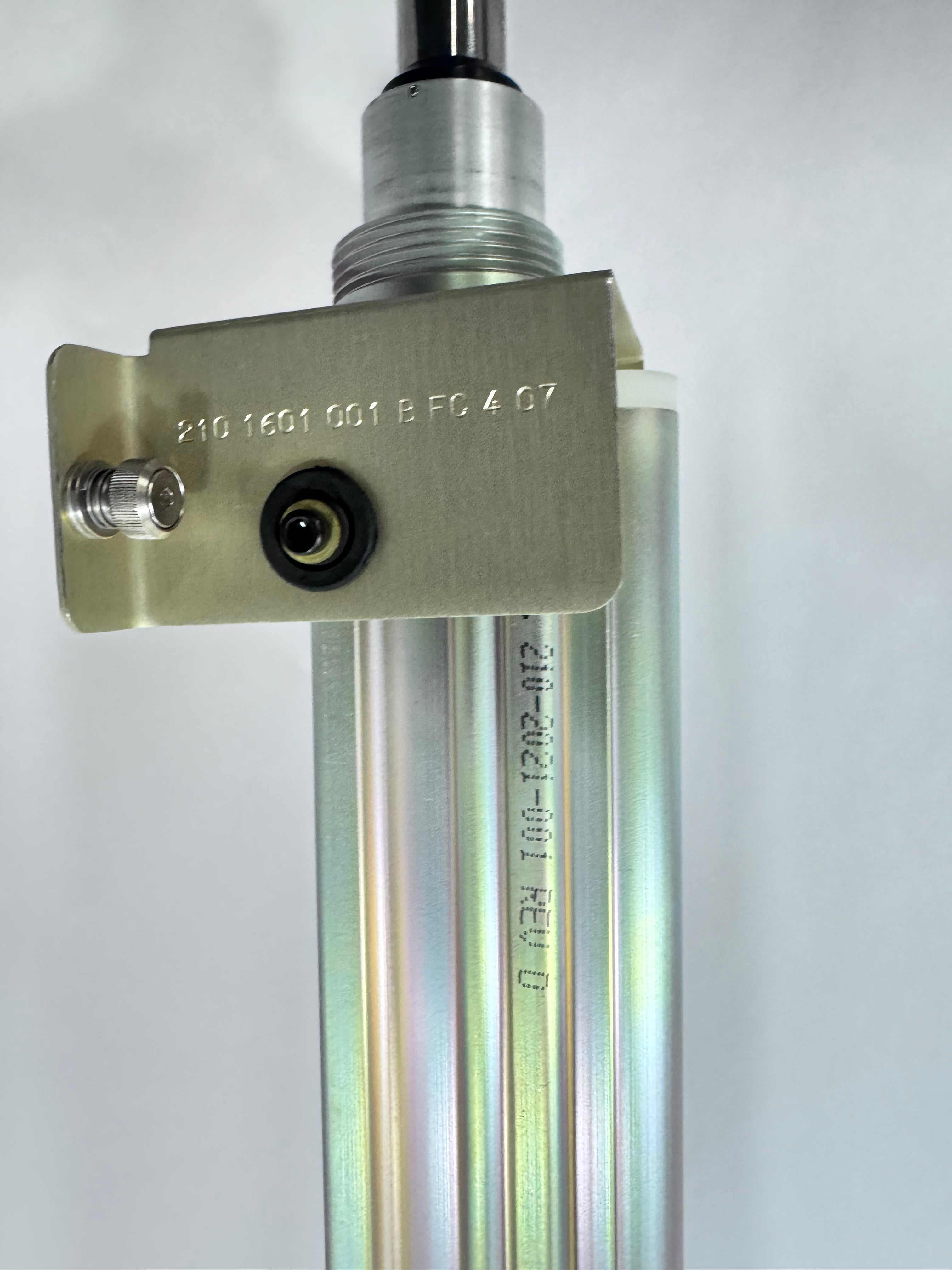 Alcon Infiniti 210-2021-001 | Extension Pole Assembly