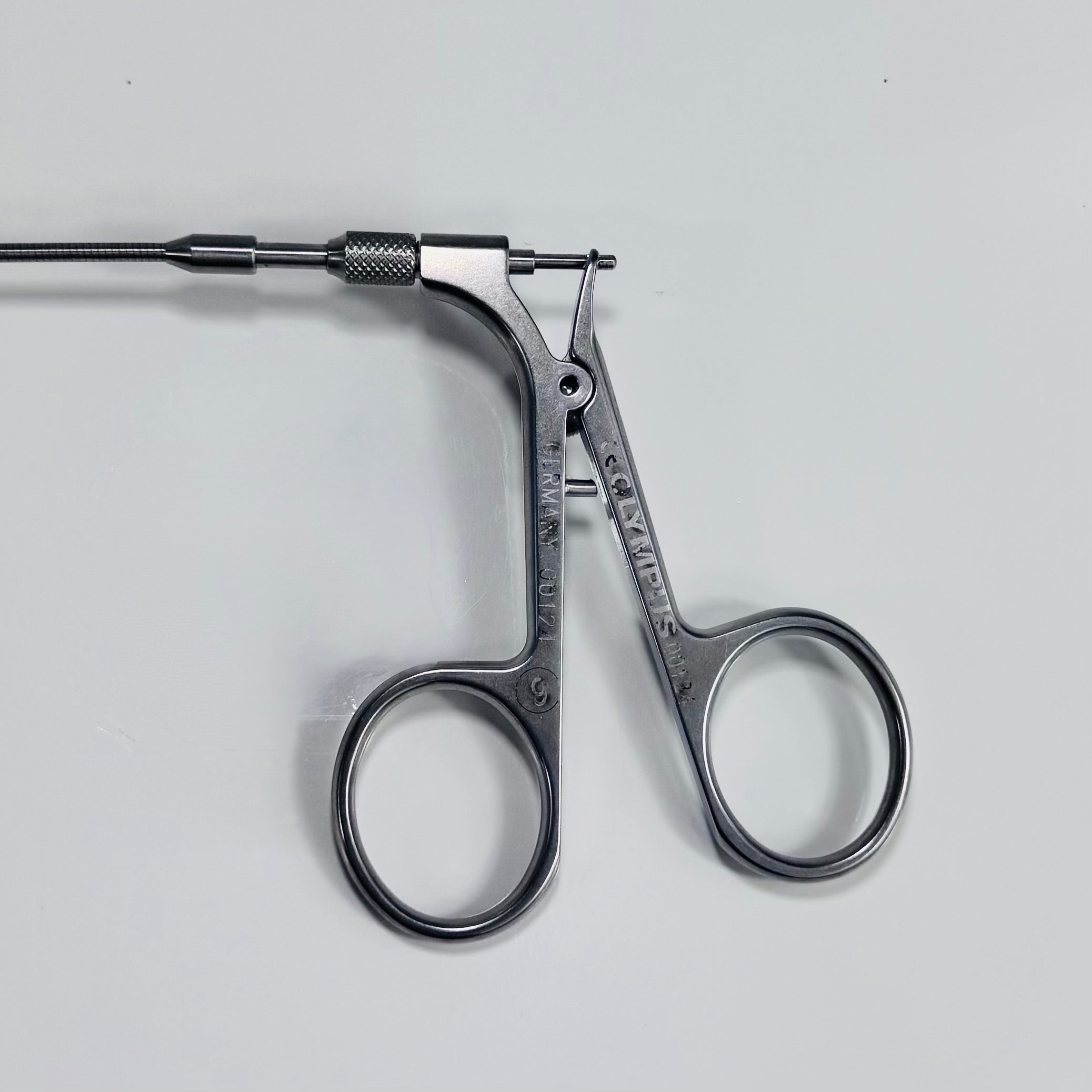 Olympus 00124 | 9Fr x 16.5 Inch Flexible Cup Biopsy Forceps