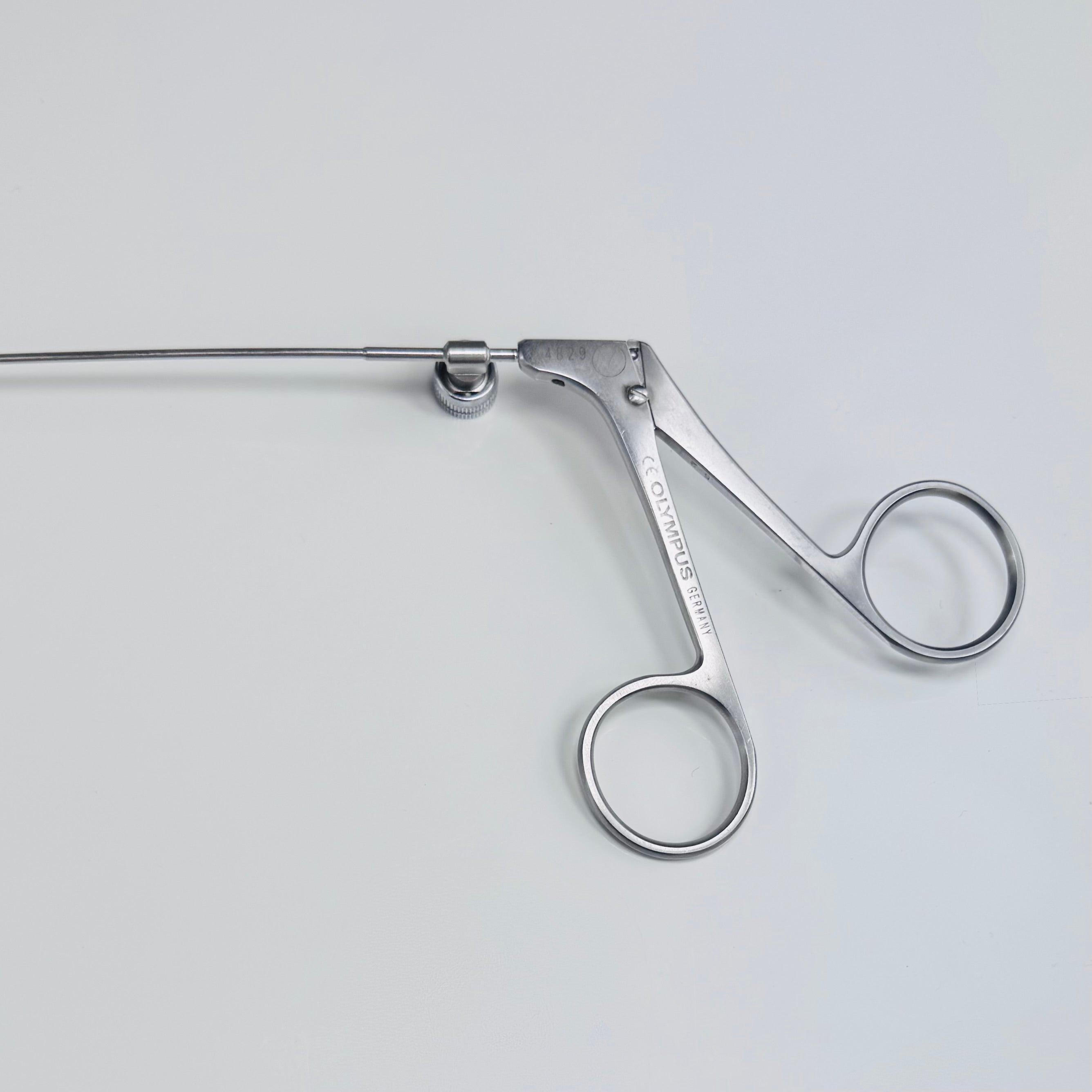 Olympus A4829 | 7Fr x 375mm Rigid Shark Grasping Forceps