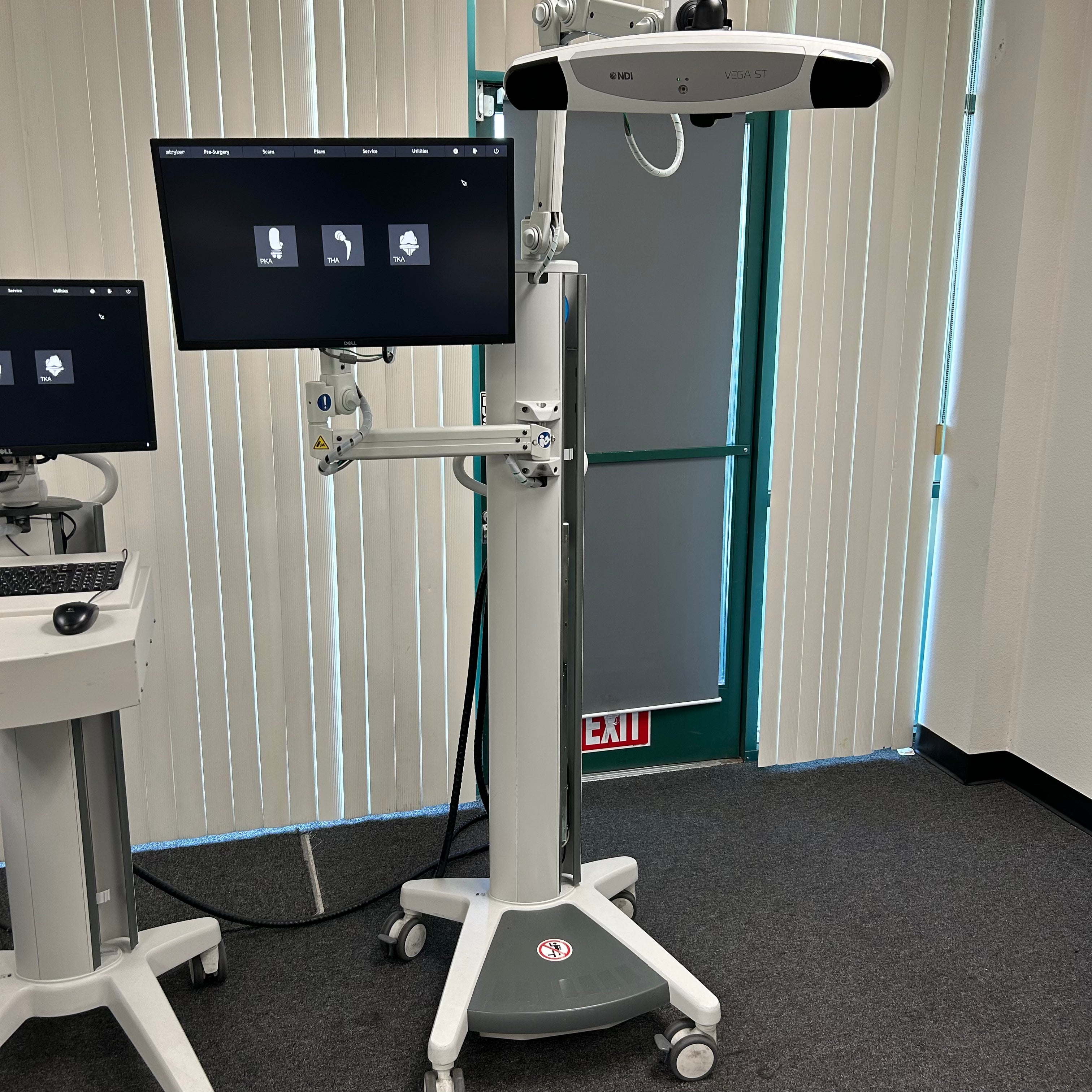 Stryker Mako 209999 | Orthopedic Robotic Arm System - Robot Only
