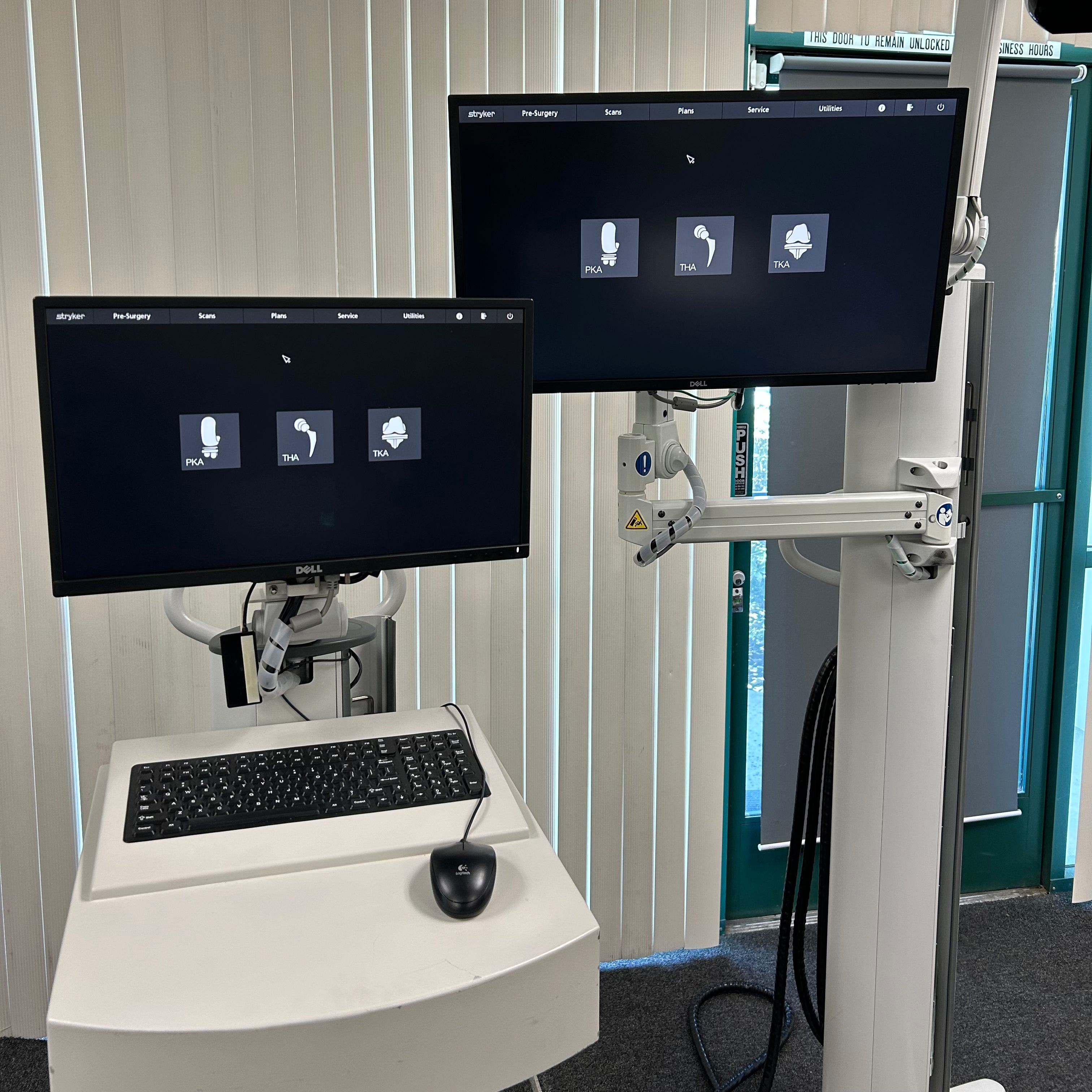 Stryker Mako 209999 | Orthopedic Robotic Arm System - Robot Only