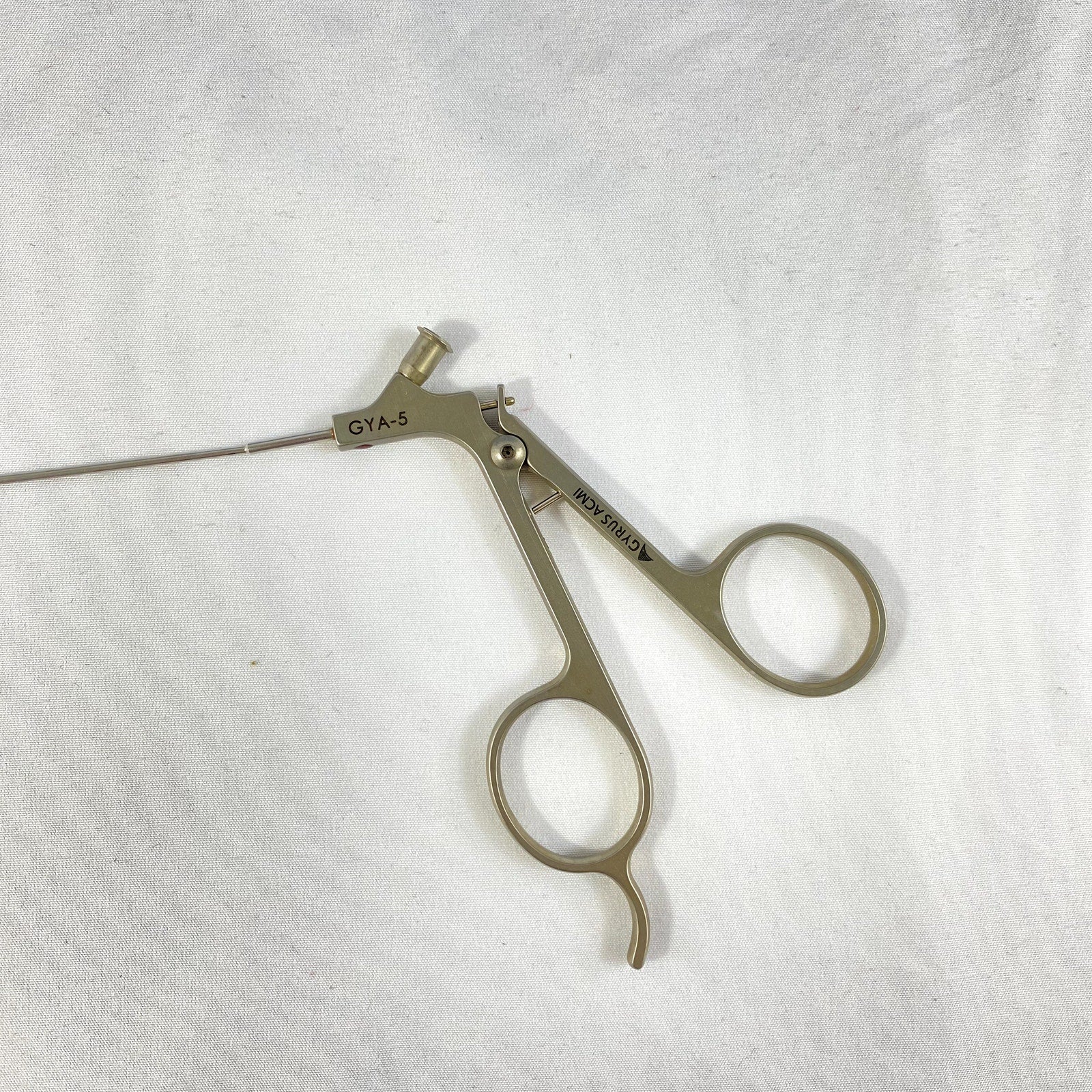 Gyrus ACMI Slimline Hysteroscopy Set - 12°/30° 3mm and 30° 4mm Scopes